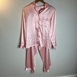 Victoria’s Secret Y2K vintage satin baby pink pajama set